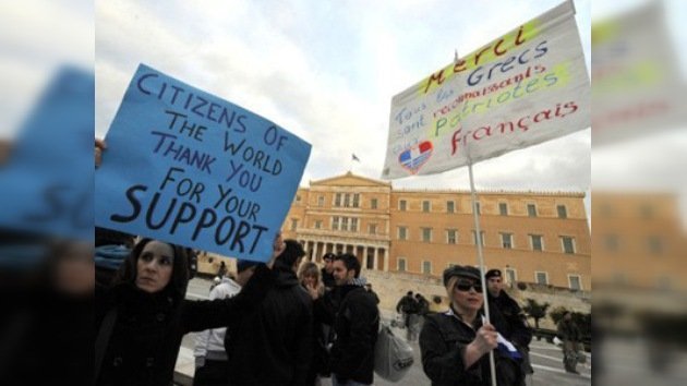 Grecia recorta 75 millones de euros en pensiones para cumplir con la Unión Europea
