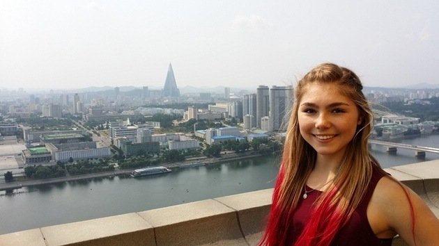 Corea del Norte, "simplemente distinta" en los ojos de la campeona juvenil en powerlifting