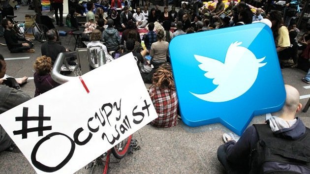 Twitter 'abre el pico' ante la presión de EE.UU. y revela los tuits de un indignado