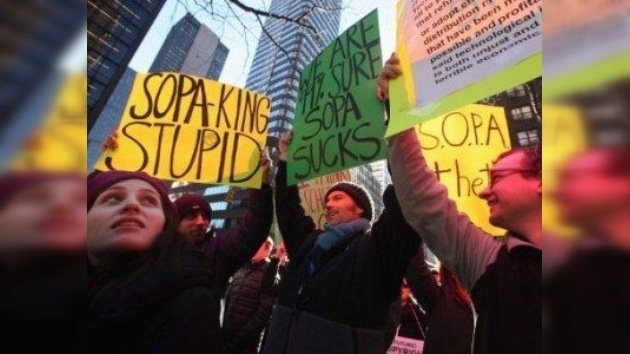 La huelga de internet revuelve la SOPA