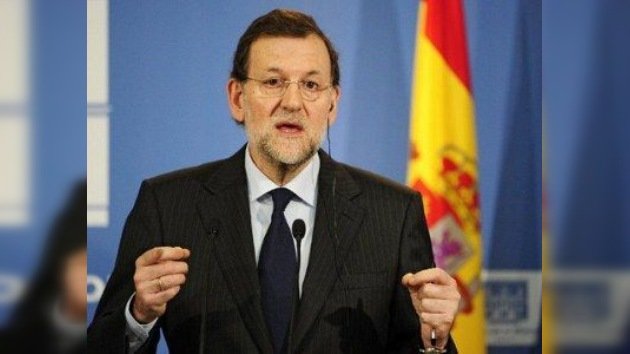 Rajoy despliega su plan para 'torear' la crisis