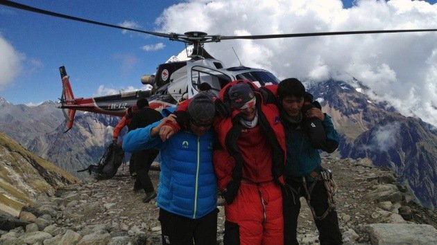 Video: Avalancha en el Himalaya nepalí deja varios alpinistas muertos