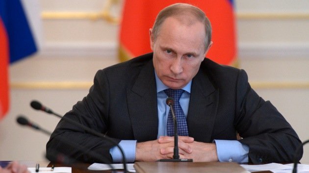 "Vladímir Putin no debe ceder ante EE.UU."