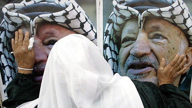 Francia decide investigar si Yasir Arafat fue asesinado con polonio en París