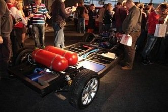 Presentado en Rusia el prototipo del híbrido Ё-mobil