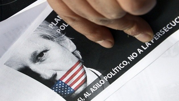 Reino Unido intenta calmar el temor de Assange a ser extraditado a EE.UU.