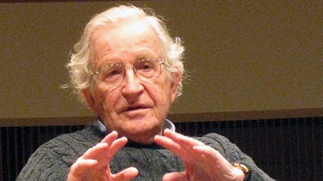 Noam Chomsky: "Cómo arruinar una economía en tres sencillos pasos"