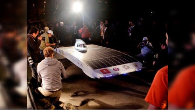 Chile gana la  primera carrera de vehículos solares de América Latina 