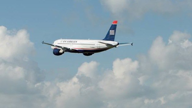 US Airways responde al tuit de un cliente con una imagen pornográfica