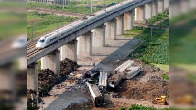 Suspendido el desarrollo de la alta velocidad ferroviaria en China