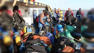 Palabras e imágenes del rescate: los buzos explican su trabajo y graban un vídeo