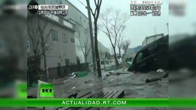 En Japón hallaron un vídeo del tsunami, grabado por una cámara de observación de un coche