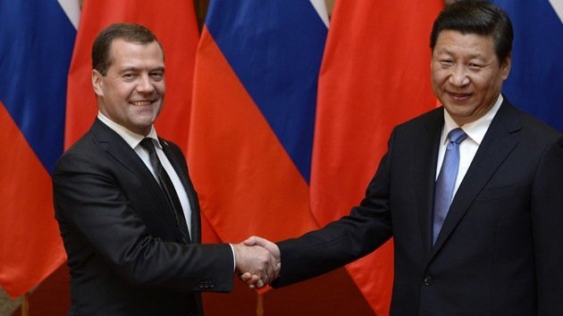 Rusia aumenta el suministro de petróleo a China
