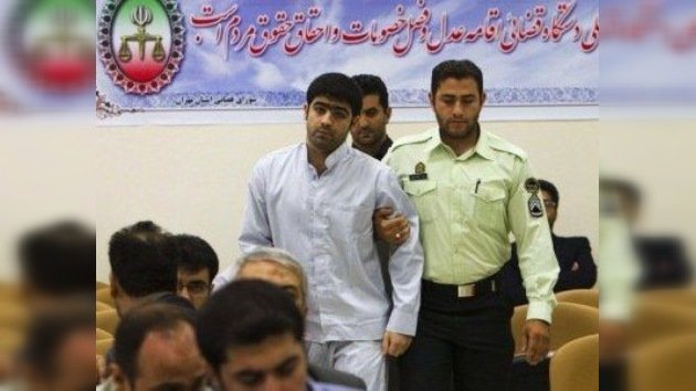Condenan a muerte al asesino de un físico nuclear iraní