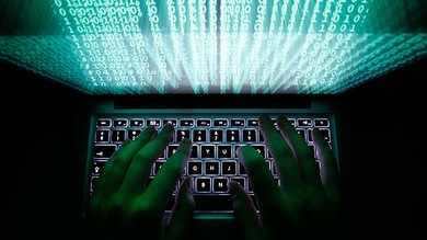 Científicos explican cómo convertir una cuenta falsa en un fenómeno de masas