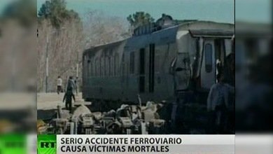 Ocho muertos al descarrilar un tren en Irán