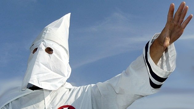 Ku Klux Klan amenaza por carta a miembros y partidarios de Anonymous