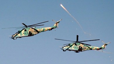 Hillary Clinton acusa a Rusia de suministrar helicópteros de combate a Siria