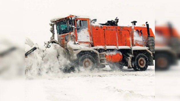 Batalla contra la nieve en China