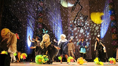 Rusia debuta en el Festival Internacional de Teatro Universitario de Granada