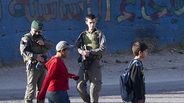 Veteranos israelíes pasan lista al hostigamiento de niños palestinos