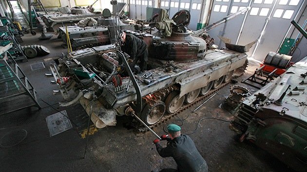 "La OTAN entregará a Ucrania vehículos militares de producción soviética"