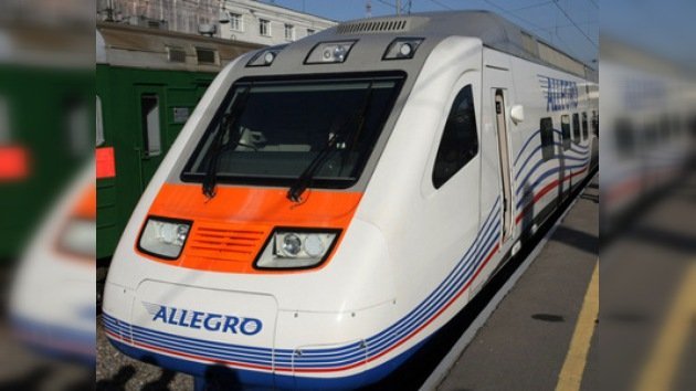 Rusia lanza el tren de alta velocidad a Finlandia