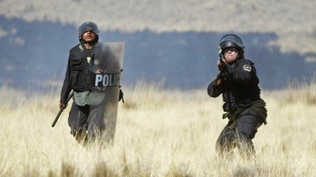 El Gobierno de Perú justifica el uso de la fuerza contra manifestantes ecologistas