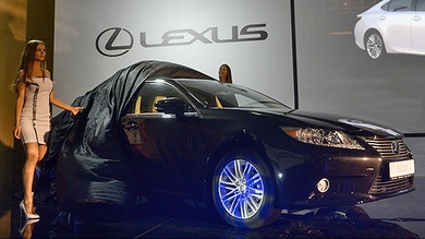 Arranca el Salón del Automóvil de Moscú con novedades de lujo y test de conducción