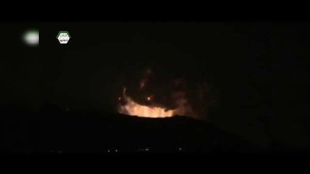 PRIMERAS IMAGENES: Fuertes explosiones sacuden el monte Qasioun en Damasco, Siria