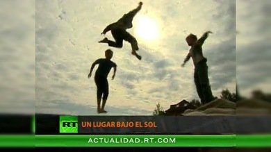 UN LUGAR BAJO EL SOL