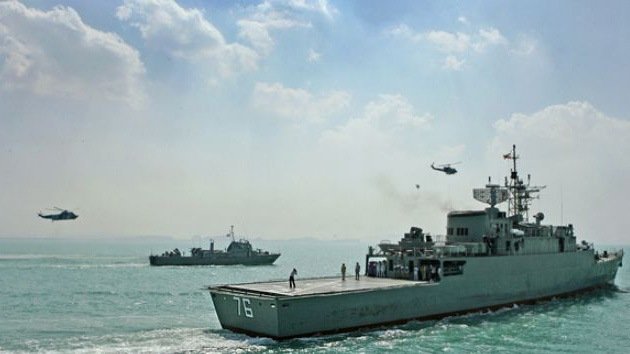 Irán, dispuesto a enviar buques al Atlántico