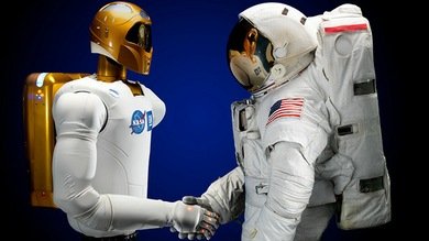 El robot-médico de la NASA, listo para volar