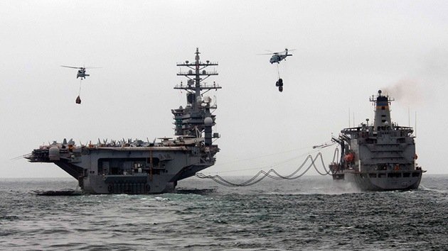 La armada de EE.UU. y sus aliados maniobran en las barbas de Irán