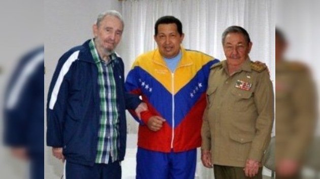 'Los cinco' dirigen un mensaje de apoyo a un convaleciente Hugo Chávez