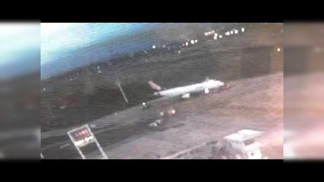 Paraguay: un rayo cae sobre un avión dejando heridos