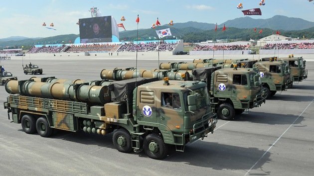 Fotos: Corea del Sur presenta sus misiles diseñados para atacar Corea del Norte