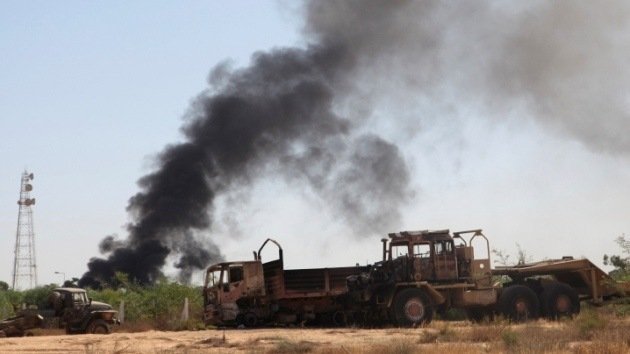 Misteriosos ataques aéreos apuntan contra las milicias islamistas en Libia