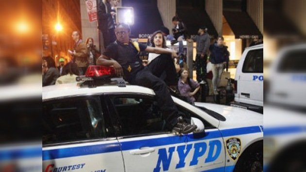 Ocupa Wall Street: la brutalidad policial despierta la disidencia en EE. UU.