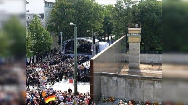 El muro de Berlín, una barrera de 30 años de longitud