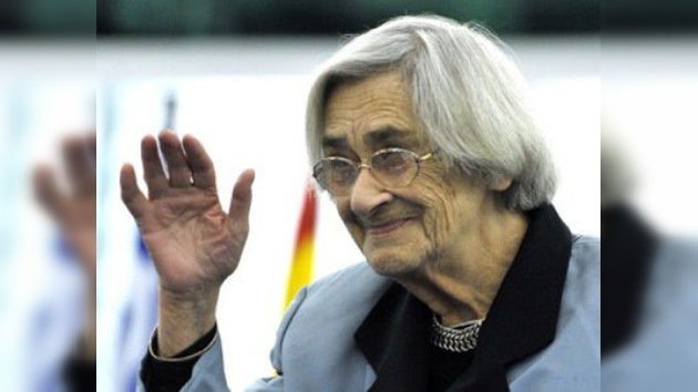Muere Yelena Bónner, la viuda del académico soviético  Andréi Sájarov