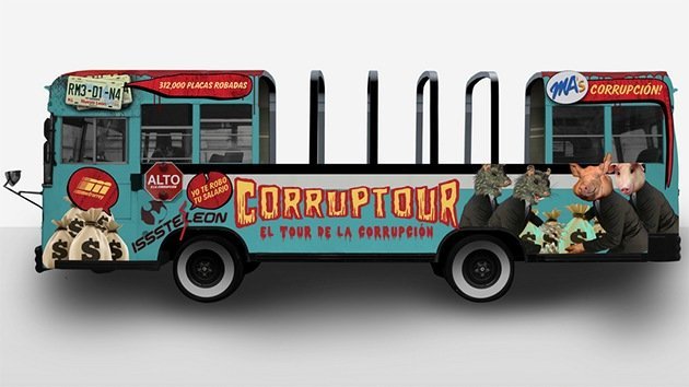 'Corruptour': un bus recorre escenarios de la corrupción en México para concienciar