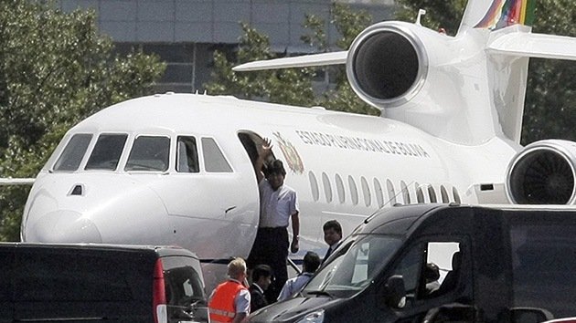 EE.UU.: “El cierre del espacio aéreo al avión de Morales fue una decisión unilateral de los países”