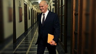 El Gobierno griego apoya el referendo sobre el rescate financiero