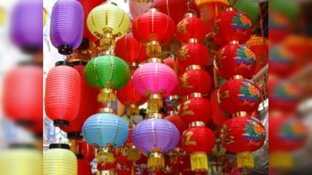 Celebran la Fiesta de los Faroles en China