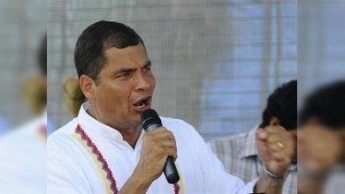 Los sondeos dan la victoria a Correa en el referéndum constitucional