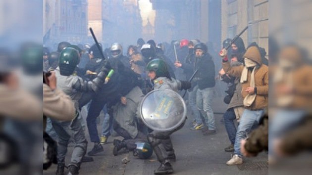 Violentos disturbios en Roma dejan al menos 100 heridos