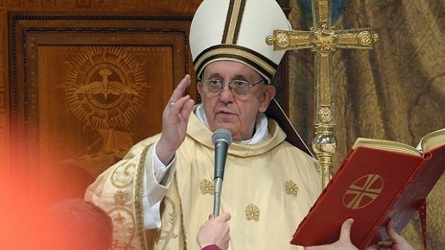 El Vaticano niega que el papa Francisco estuviera vinculado a la dictadura argentina