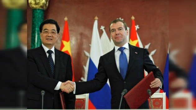 Medvédev y Hu Jintao cimentaron amistad con nuevos acuerdos
