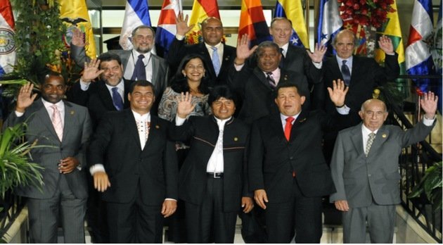 Perú y Colombia evalúan el posible uso de la moneda única del ALBA